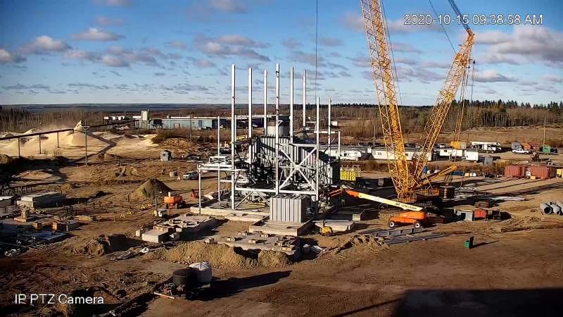 20200919 Heating oil Plant supporting platform steel structure erection on going