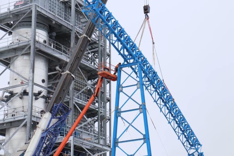 20220201 open air pipe belt conveyor gallery erection on tower supports