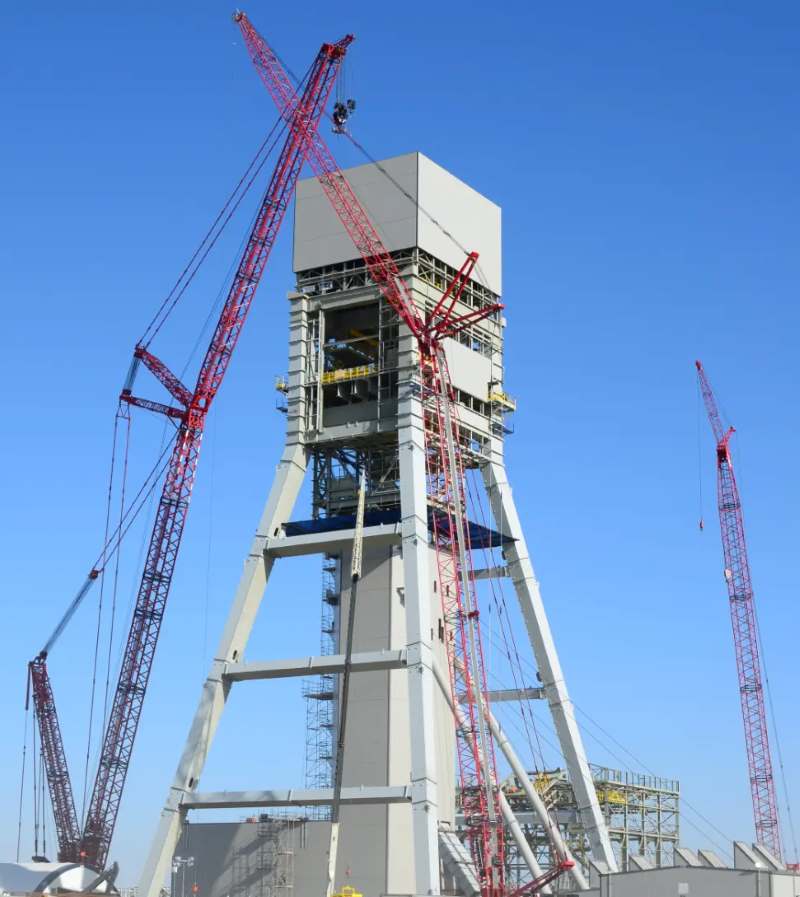 Crawler Crane Lifting Headframes