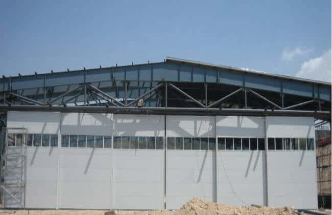 Metal_Buildings_Solution_5_Steel-Aircraft-Hangar-Building