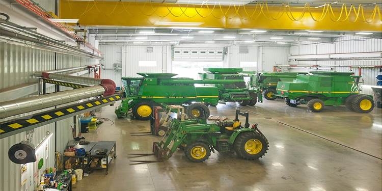 Farm_Equipment_Agricultural_Dealership_Building: Internal Repair & Maintenance Workshop