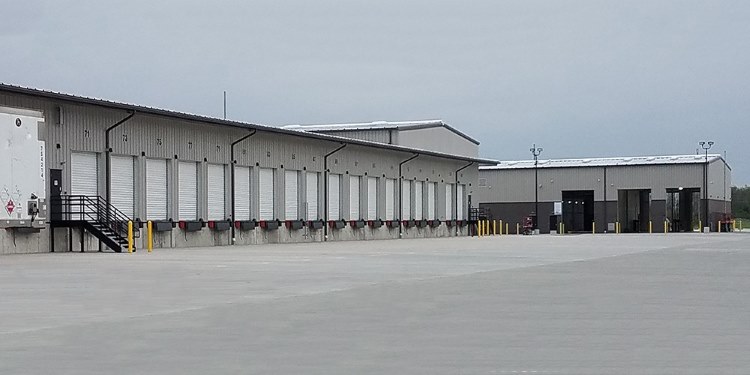 Freight_Lines_Logistics_Trucking_Terminal_Buildings_with_Prismatic_Skylights_02