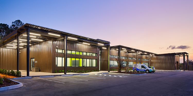 Metal_Office_Building_with_Warehouse_with_Exposed_Steel_01