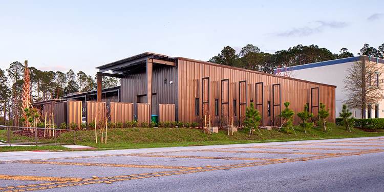 Metal_Office_Building_with_Warehouse_with_Exposed_Steel_03