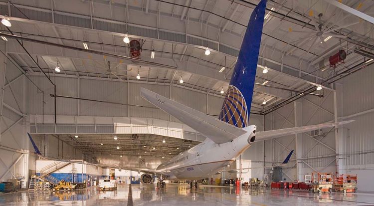 Steel_Structure_Commercial_Aircraft_Hangar_For_Continental_Line_6