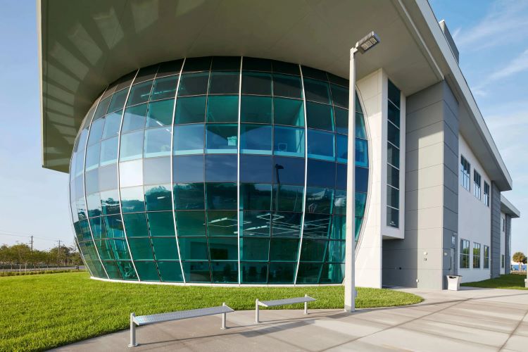 Atriums Double-curved Façade Metal Works