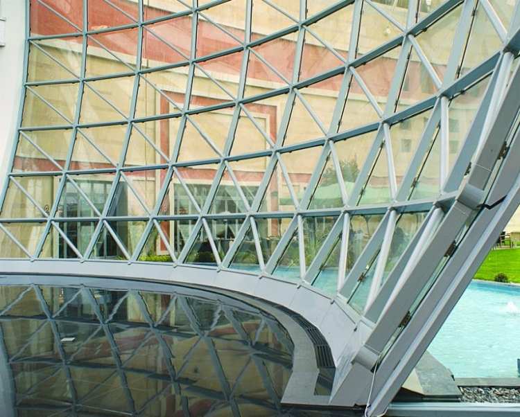 Tint Glass Spherical Entry Dome Atriums