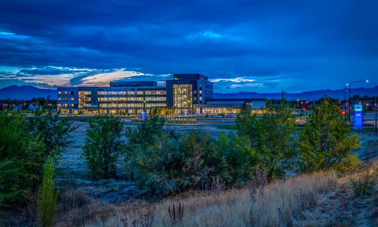 Hospital_Building_Steel_Structure_System_03_LaytonHospital