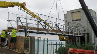 Steel_Structure_Cliff_Lift_Bridge_Prefabricated_Steelworks_China_01