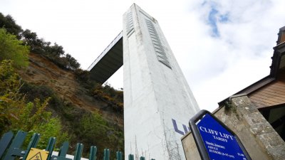 Steel_Structure_Cliff_Lift_Bridge_Prefabricated_Steelworks_China_01