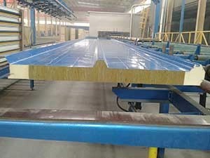 PU-sealing-rock-wool-sandwich-panels