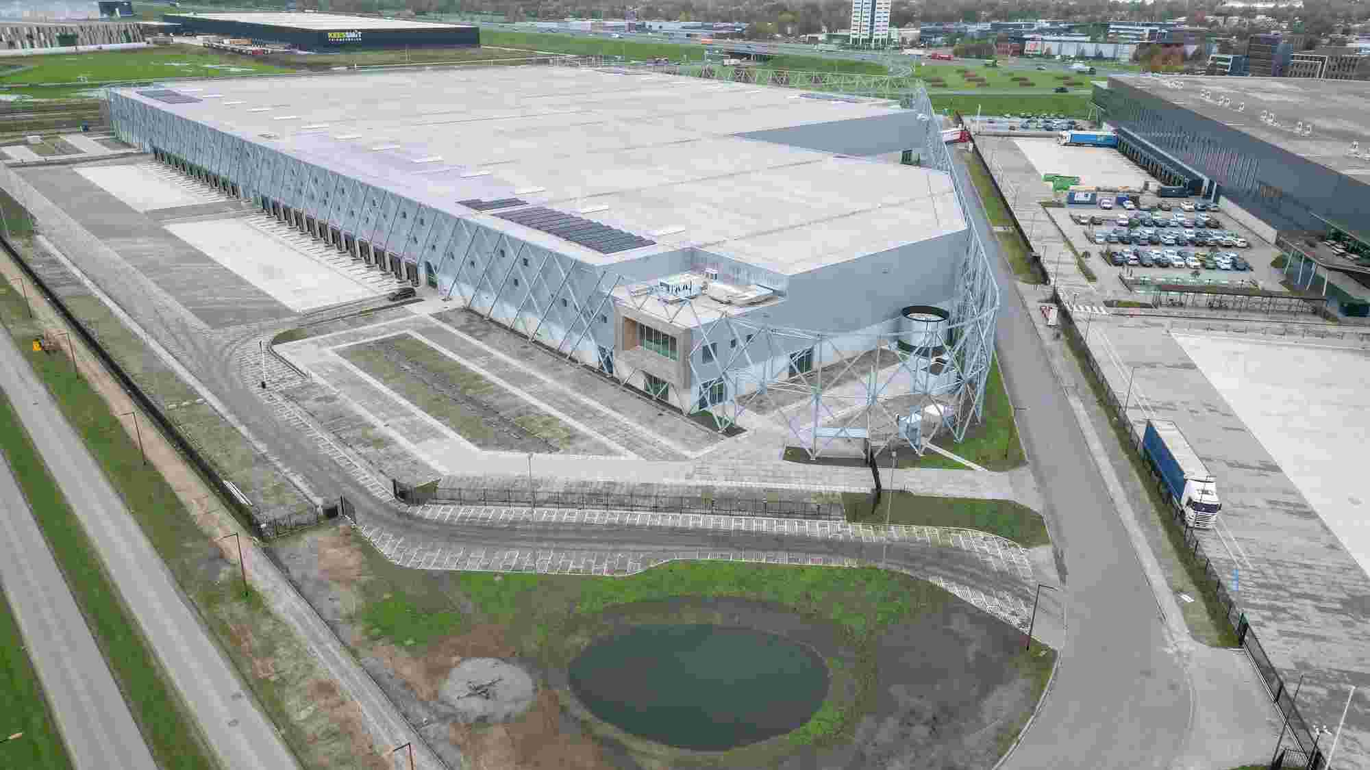 Steel_Structure_Logistics_Centre_Distribution_Centre_19