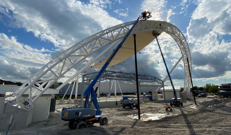 Structural Steel Front Arched Truss Installation