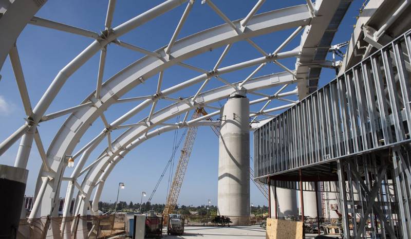 Stadium Steel Structure erection ongoing curved columns 