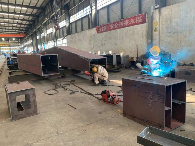 Workshop Fabrication Box Section Column and Beam Welding