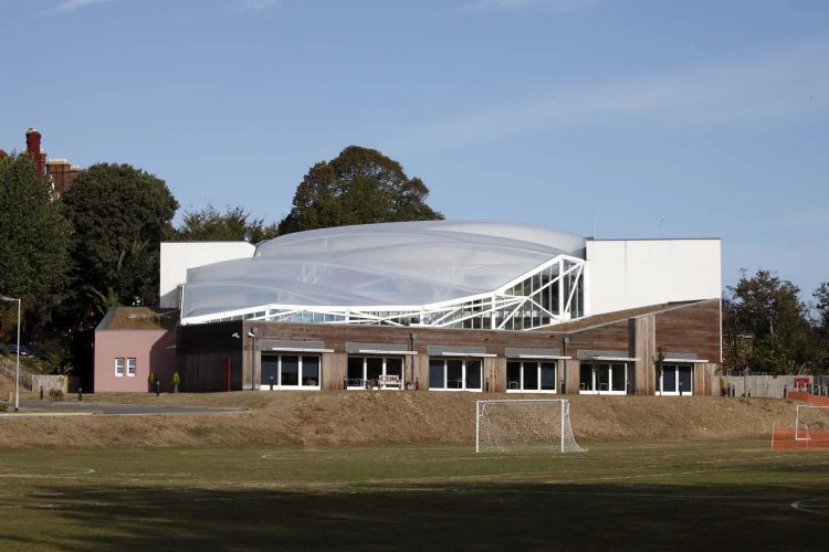 College Atrium ETFE Air Filled Pillows | Architecturally Exposed Steel