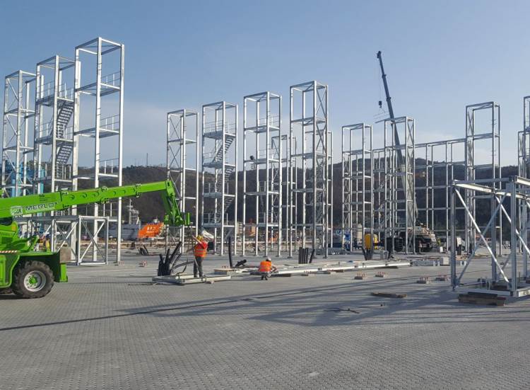 Maersk Multifunctional Reefer Rack Steel Platforms,Italy