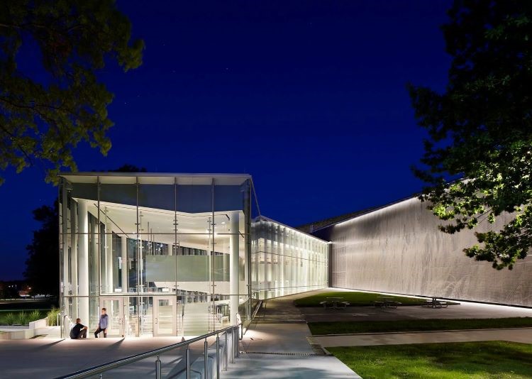 Point Supported Glass Atrium walls Facade For Library