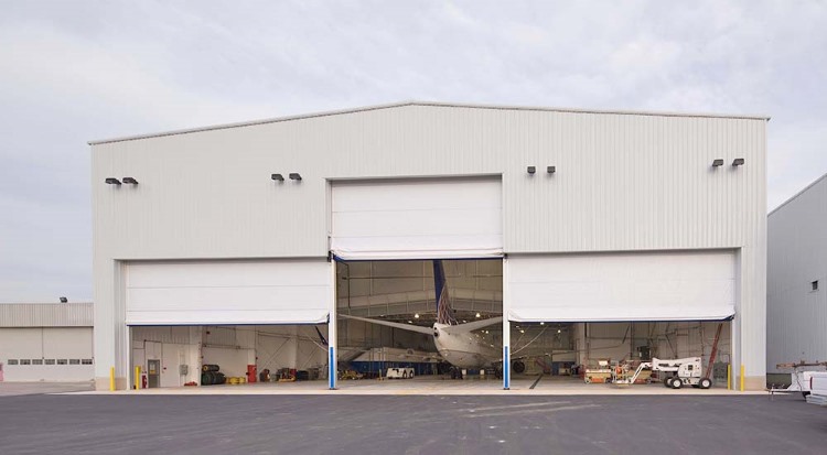 Steel Structure Commercial Aircraft Hangar For Continental Line | Made In China ZHM 