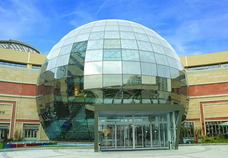 Tint Glass Spherical Entry Dome Atriums